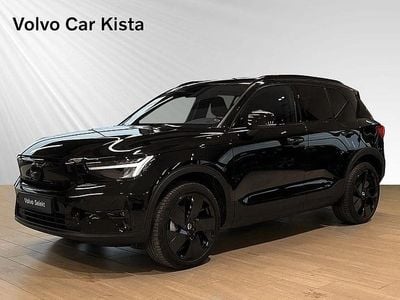 Svart Begagnad 2024 Volvo EX40 Plus SUV | 469 900 kr