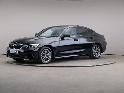BMW 330e
