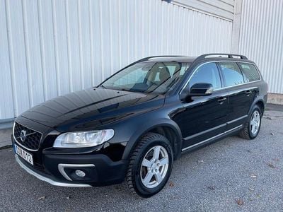 Begagnad Volvo XC70 Momentum 181 HK (133 kW) 2015 Svart Kombi