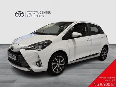 Vit Begagnad 2019 Toyota Yaris Halvkombi | 144 900 kr (Marknadspris)