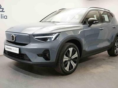 Grå Begagnad 2023 Volvo XC40 Single Motor SUV | 349 900 kr