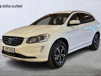 Begagnad Volvo XC60 Momentum 150 HK (110 kW) 2015 Vit SUV