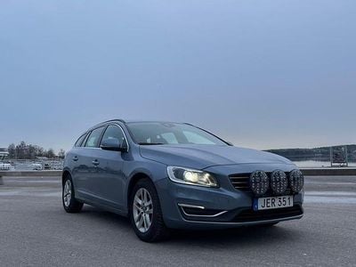 Begagnad 2017 Volvo V60 Kombi | 135 000 kr (Marknadspris)