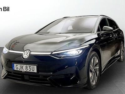 Svart Begagnad 2024 VW ID.7 Comfortline Kombi | 519 900 kr (Bra pris)