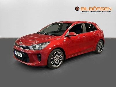 Röd Begagnad 2017 Kia Rio Launch Edition Halvkombi | 109 900 kr (Marknadspris)