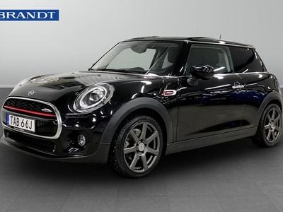 Begagnad Mini Cooper 136 HK (100 kW) 2020 Svart Halvkombi