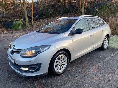 Silver Begagnad 2016 Renault Mégane GrandTour LIMITED Kombi | 79 900 kr (Marknadspris)
