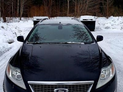 Begagnad Ford Mondeo 145 HK (106 kW) 2010 Svart Kombi