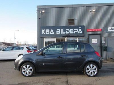 Mörkgrå Begagnad 2007 Renault Clio R.S. Halvkombi | 39 900 kr (Lite dyr)