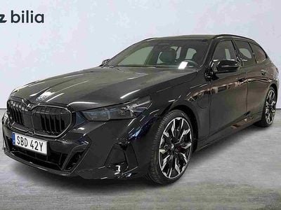 Svart Begagnad 2026 BMW 550e Kombi | 999 900 kr