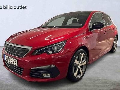 Begagnad Peugeot 308 2018 Röd Halvkombi