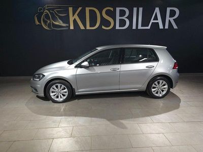Silver Begagnad 2018 VW Golf VII Comfortline Halvkombi | 169 500 kr (Marknadspris)