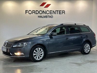Ljusgrå Begagnad 2013 VW Passat Kombi | 94 900 kr (Marknadspris)