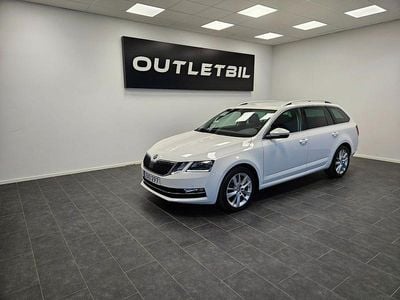 Vit Begagnad 2017 Skoda Octavia Style Kombi | 164 900 kr (Marknadspris)