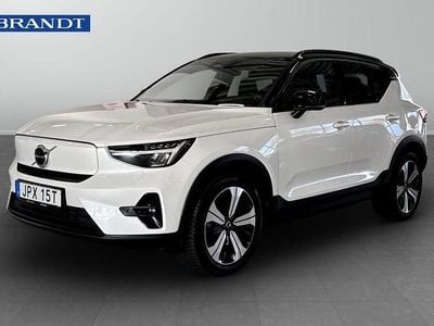 Vit Begagnad 2023 Volvo XC40 Plus SUV | 324 900 kr (Bra pris)