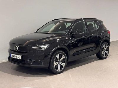 Svart Begagnad 2022 Volvo XC40 Core SUV | 349 500 kr