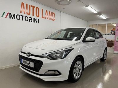 Begagnad Hyundai i20 Comfort 84 HK (61 kW) 2018 Vit Halvkombi