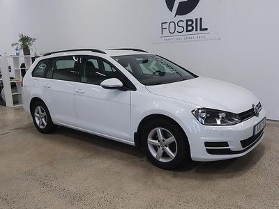 Vit Begagnad 2016 VW Golf VII Kombi | 79 900 kr (Marknadspris)