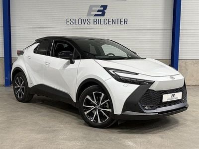 Vit Begagnad 2024 Toyota C-HR SUV | 354 990 kr (Superpris)