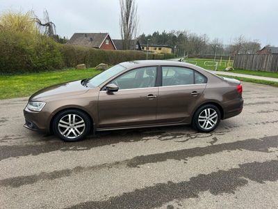 begagnad VW Jetta 1.6 TDI BMT Premium