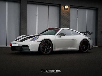Begagnad Porsche 992 510 HK (375 kW) 2023 Grå