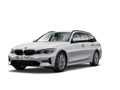 BMW 330e