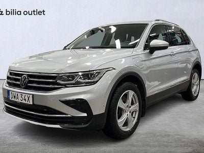 Silver Begagnad 2023 VW Tiguan Elegance SUV | 349 900 kr (Marknadspris)