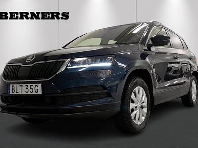 Blå Begagnad 2021 Skoda Karoq Style SUV | 229 900 kr (Marknadspris)