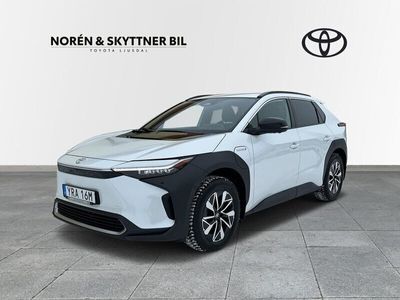 begagnad Toyota bZ4X 71.4 kWh AWD Executive /Vhjul/Drag