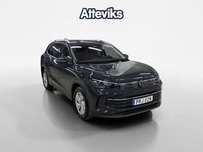 Begagnad VW Tiguan Life 151 HK (111 kW) 2024 Mörkgrå SUV