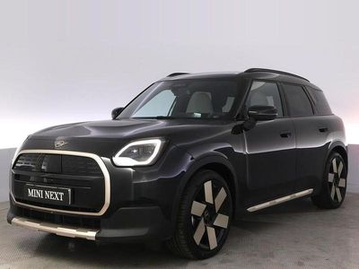 Begagnad Mini Countryman 152 kW (207 HK) 2024 Svart SUV