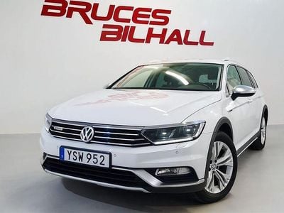 Begagnad VW Passat Alltrack 190 HK (139 kW) 2017 Vit Kombi