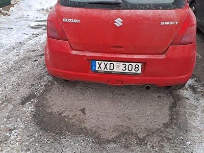 Begagnad Suzuki Swift 92 HK (67 kW) 2006 Halvkombi