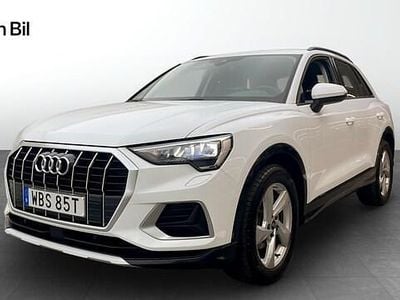 Vit Begagnad 2024 Audi Q3 Advanced SUV | 339 000 kr (Bra pris)