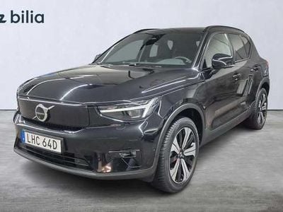 Svart Begagnad 2022 Volvo XC40 Ultimate SUV | 349 000 kr
