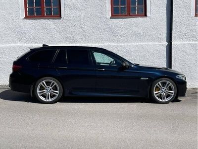 BMW M550