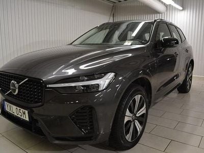 Grå Begagnad 2023 Volvo XC60 R-Design SUV | 499 000 kr (Dyr)