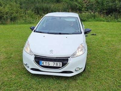 Begagnad 2012 Peugeot 82 Halvkombi | 30 000 kr