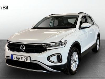 Vit Begagnad 2022 VW T-Roc Life SUV | 209 900 kr (Marknadspris)