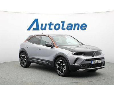 Grå Begagnad 2022 Opel Mokka-e Ultimate SUV | 209 900 kr (Marknadspris)