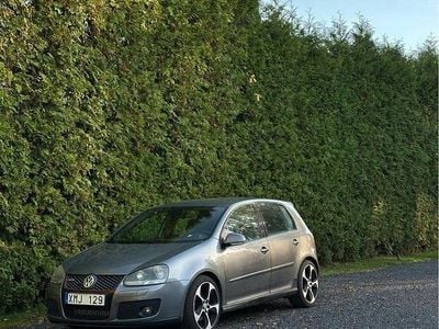 VW Golf V