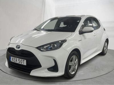 Vit Begagnad 2020 Toyota Yaris | 159 000 kr (Marknadspris)