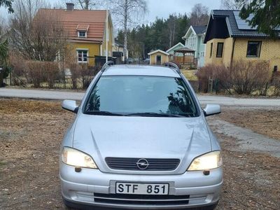 begagnad Opel Astra Caravan 1.6