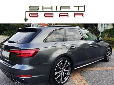 Begagnad Audi S4 Design 354 HK (260 kW) 2018 Daytonagrå päreffekt | svart läder s säten med hexagonsömmar Kombi