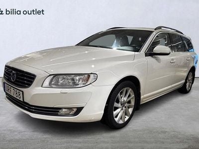 Vit Begagnad 2015 Volvo V70 Momentum Kombi | 149 000 kr (Marknadspris)