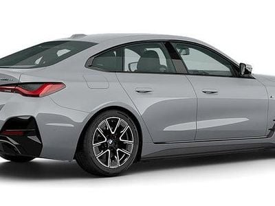 Grå Ny 2025 BMW i4 Comfort Edition Sedan | 676 700 kr (Marknadspris)