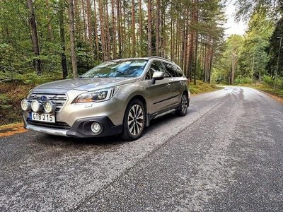 Begagnad Subaru Outback 150 HK (110 kW) 2015 Ljusbrun (brun) SUV