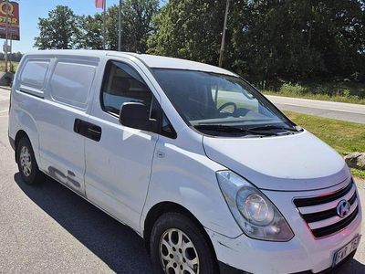 Begagnad Hyundai H-1 170 HK (125 kW) 2013 Minibuss