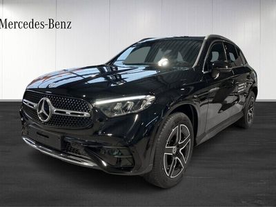 Ny Mercedes GLC300e 2025 Svart SUV