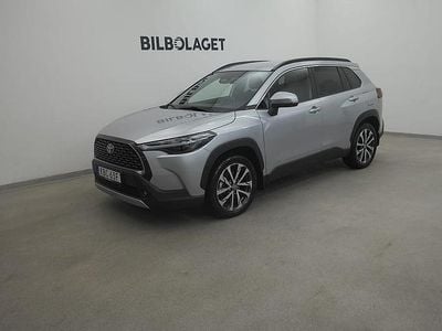 Silver Begagnad 2024 Toyota Corolla Cross Executive SUV | 409 800 kr (Lite dyr)